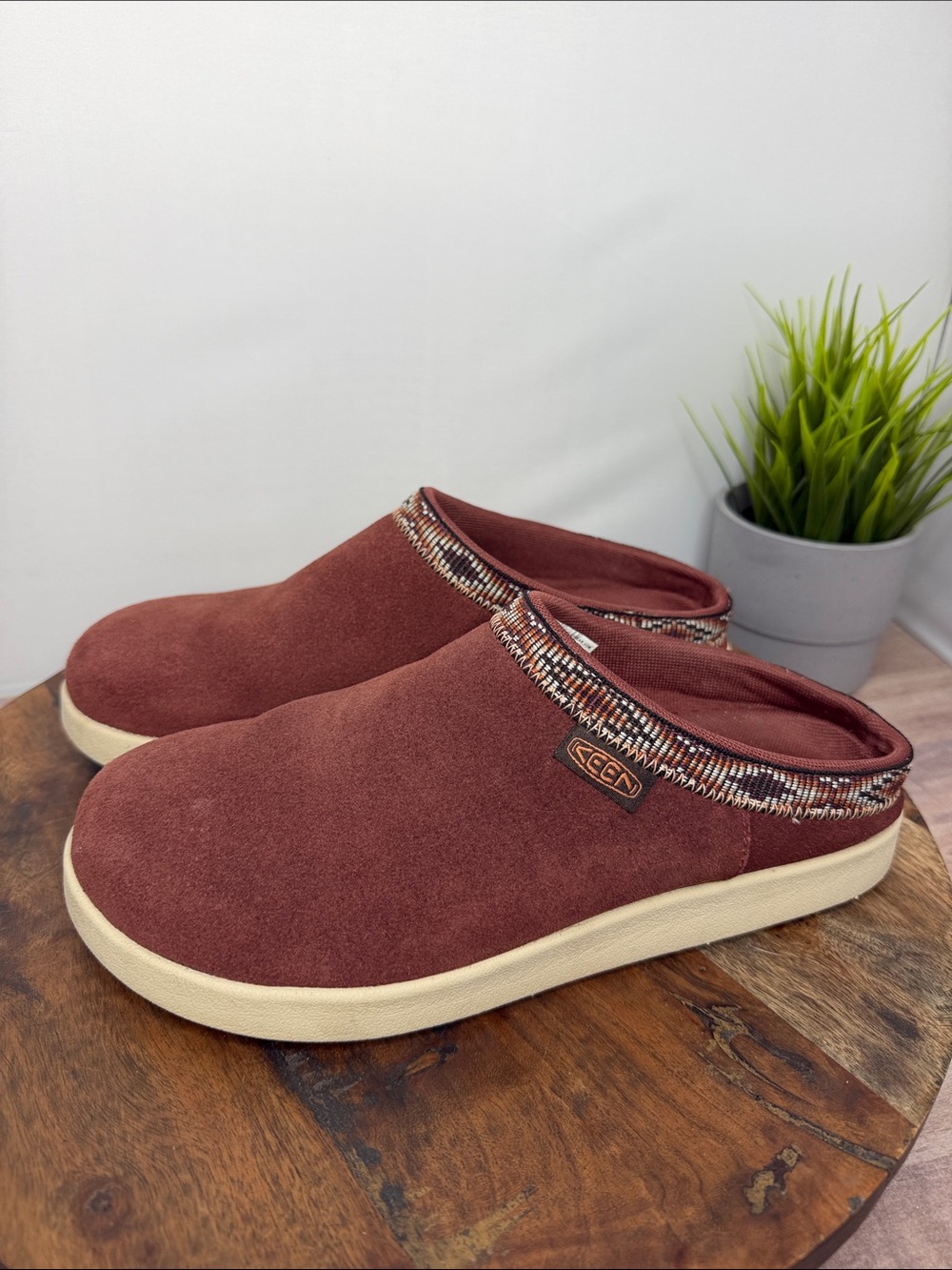 Keen Elle Mule Suede Women's Casual Shoes - Size: 9.5